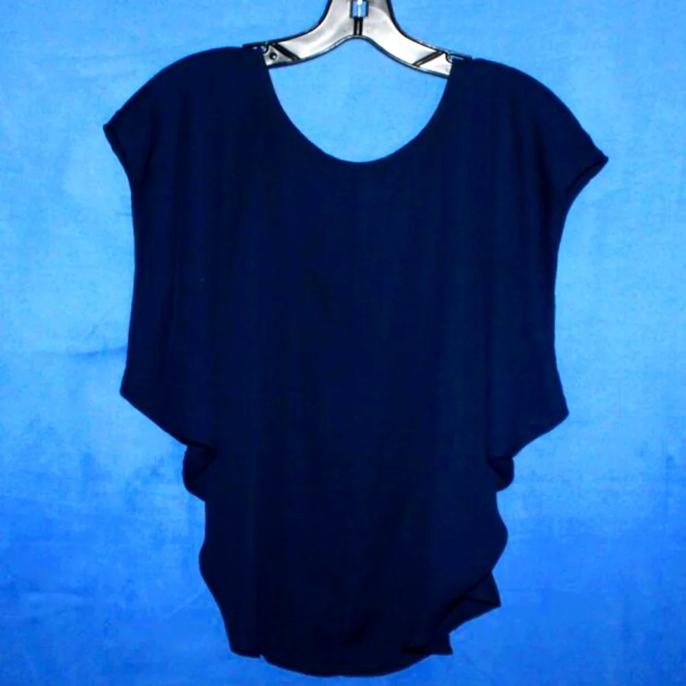 By & By Navy Blue Flowy Sheer Top M - Picture 2 of 4